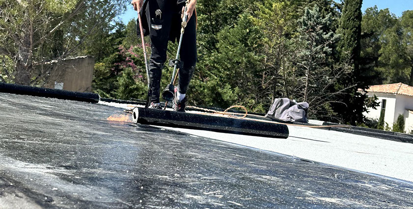 Étanchéité a chaud aix en provence  Etancheite collé a chaud aix en provence 